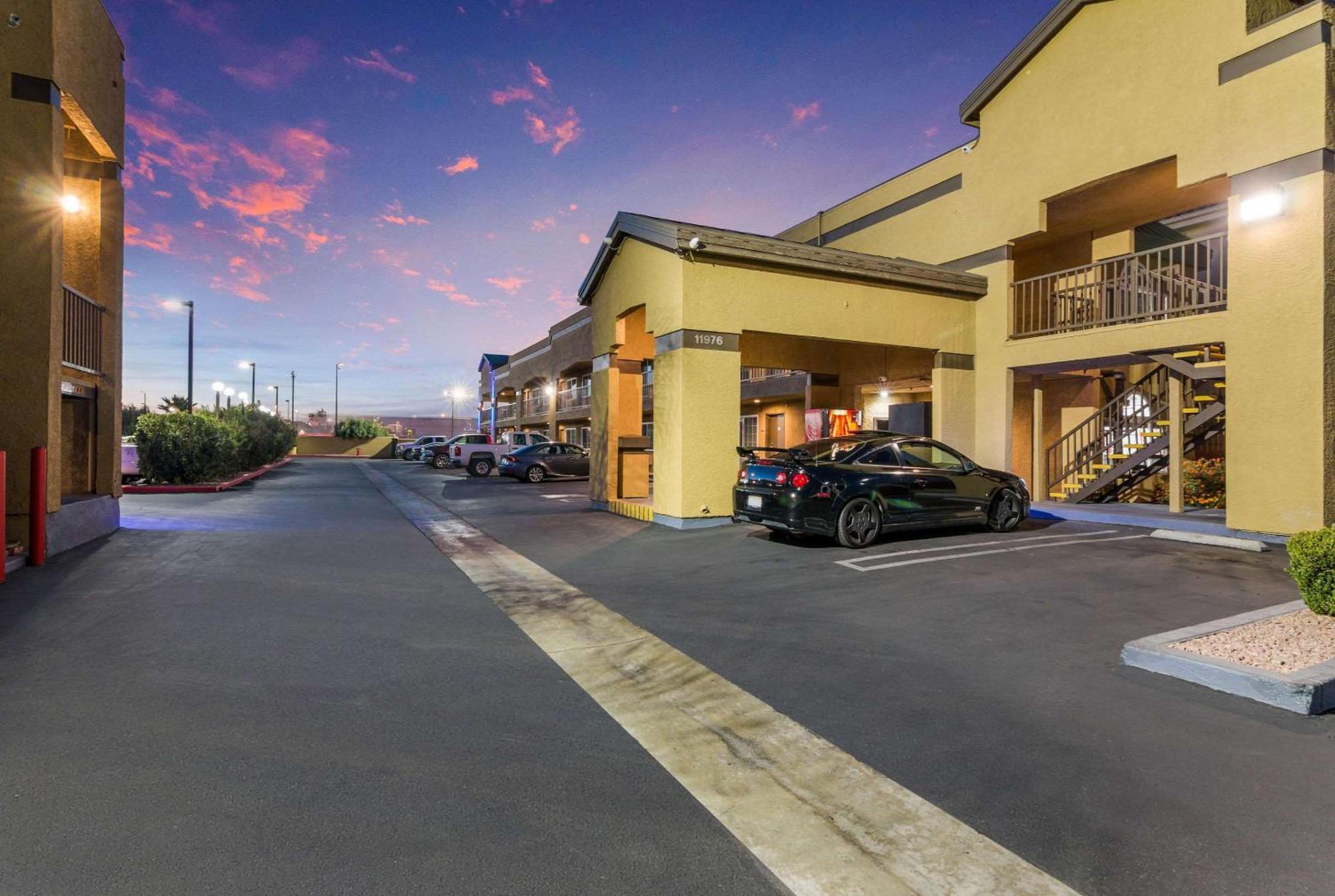 Econo Lodge Hesperia - Victorville I-15 Esterno foto