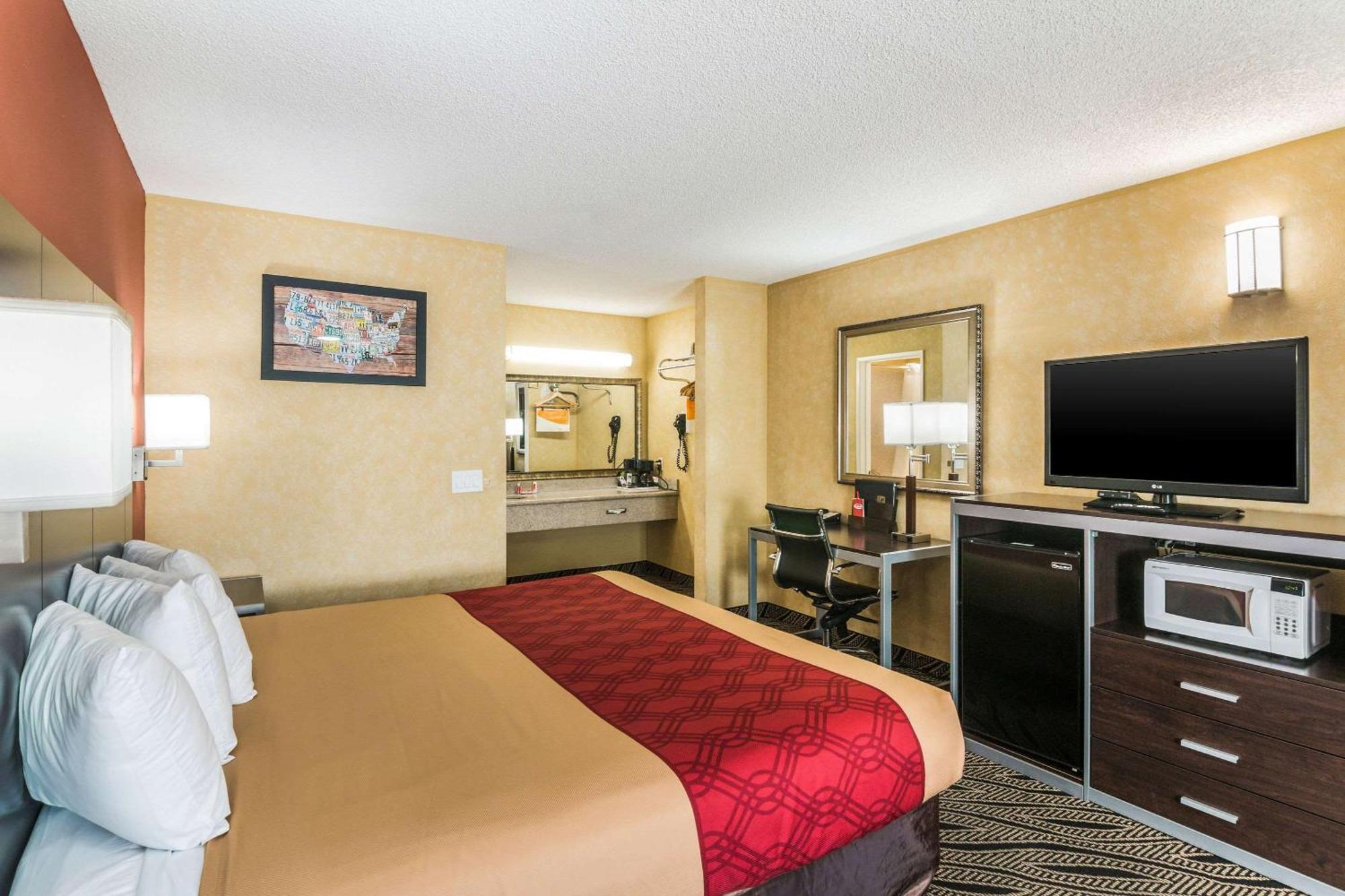 Econo Lodge Hesperia - Victorville I-15 Esterno foto